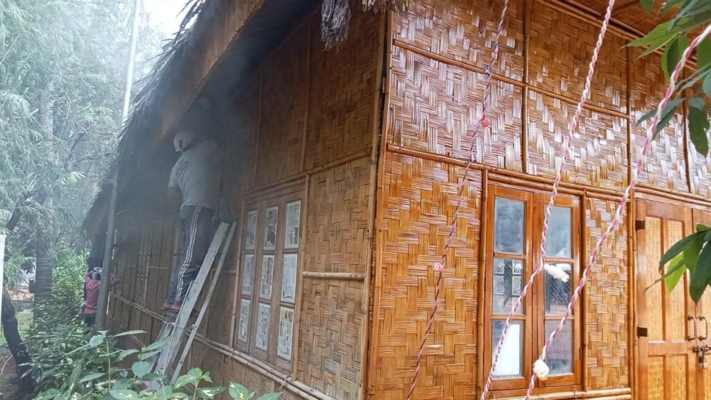 Wood polishing and painting project in Bangalore